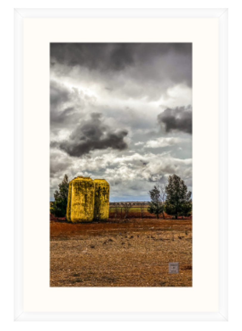 El Olvido Bajo La Tormenta (1) (Enmarcado Basic)