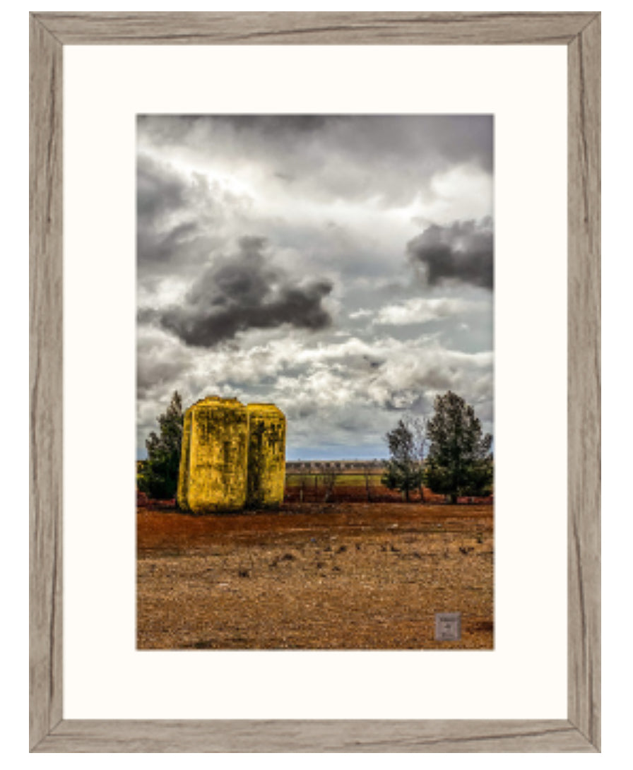 El Olvido Bajo La Tormenta (1) (Enmarcado Basic)