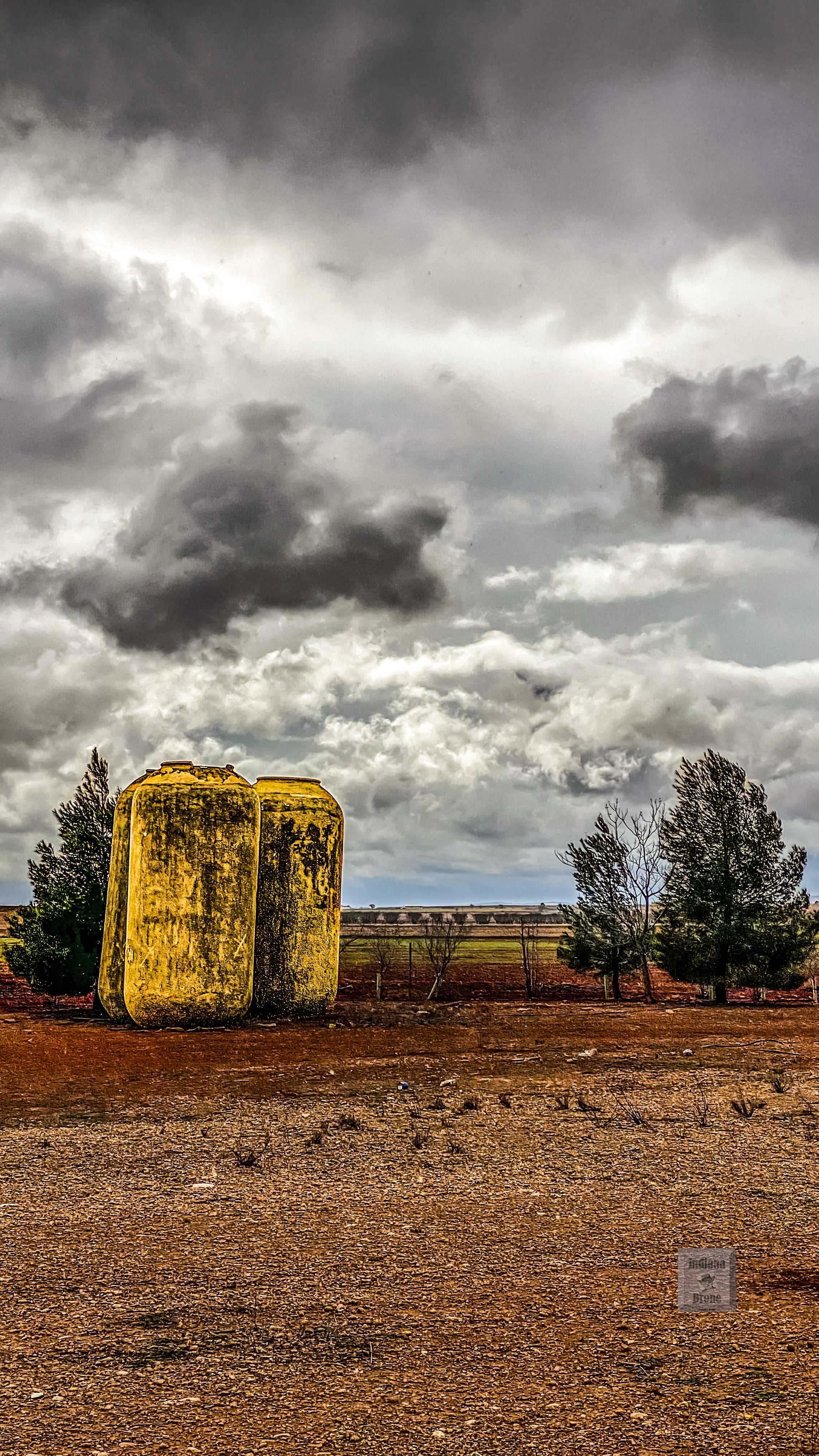 El Olvido Bajo La Tormenta (1) (Enmarcado Basic)
