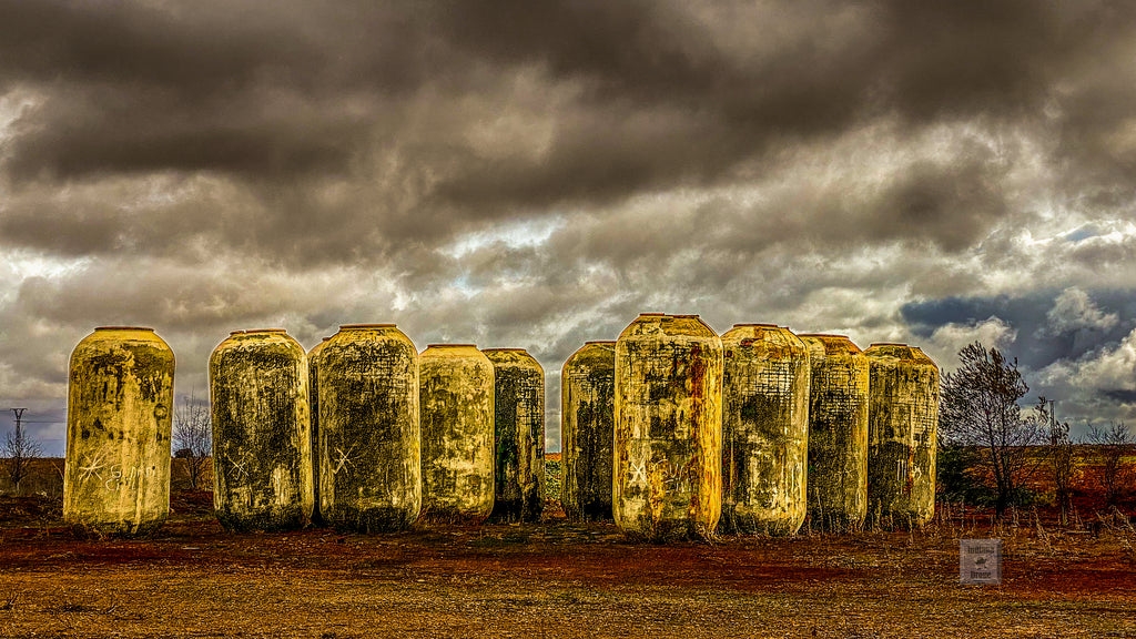 El Olvido Bajo La Tormenta (2) (Enmarcado Basic)